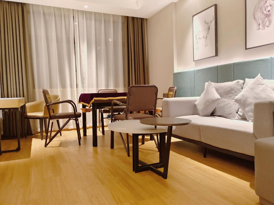 Magnolia Jixi Shuimo Mountain Residence High-Speed Railway Station Hotel Hotel in Hangzhou