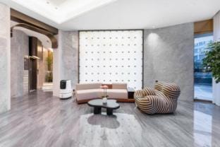 Baoting International Hotel (Yiwu Twenty Three Li Kaiyuan North Street Branch) Hotel in Hangzhou
