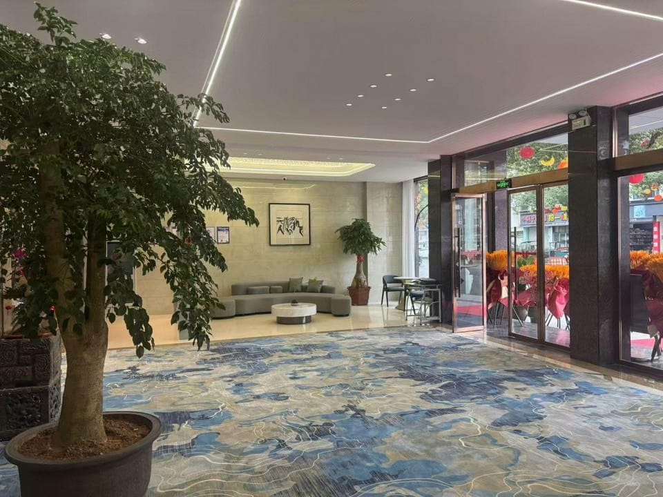 Sanlian Business Hotel Hotel in Zhejiang