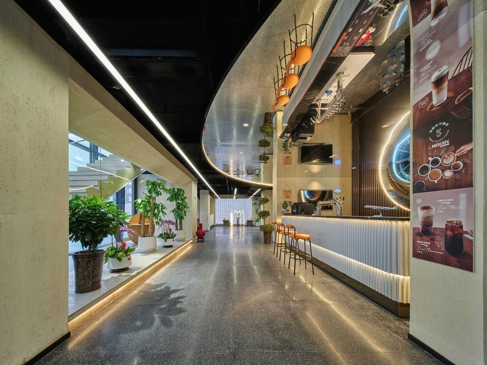 ZMAX Manxi Hotel (Hefei South Railway Station Luogang Central Park Branch) Hotel in Jiangsu