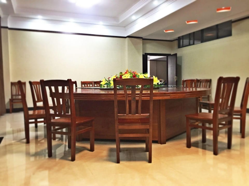 80 Business Hotel Hotel in China