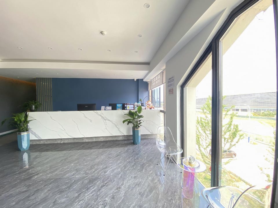 Yunyi Hotel (University Town Gymnasium Branch) Hotel in Zhejiang