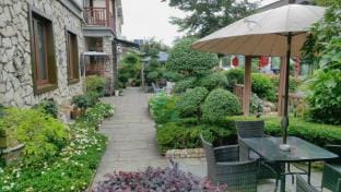 Anxian Homestay Hotel in Hangzhou