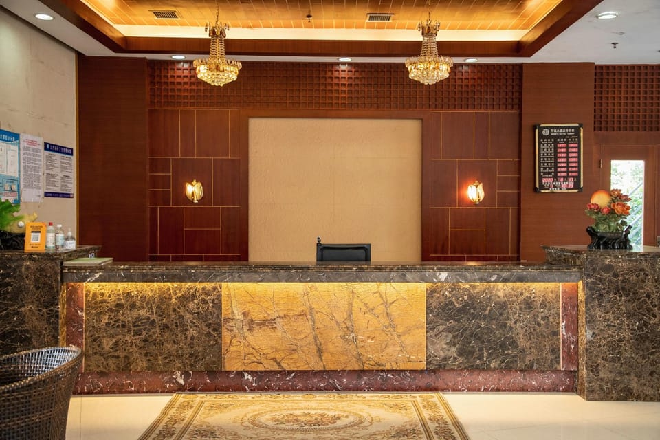 Wanfu Hotel (Yushan No. 2 Middle School Branch) Hotel in Zhejiang