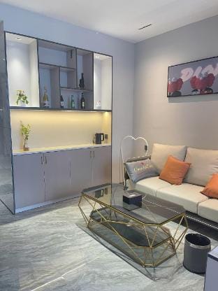 Dongyang Tianchen Apartment Hotel in Hangzhou