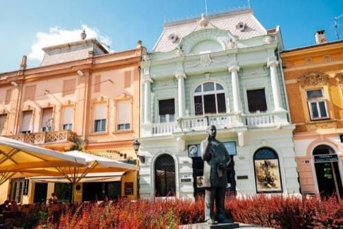 Lanterna Rooms City Center Hotel in Novi Sad