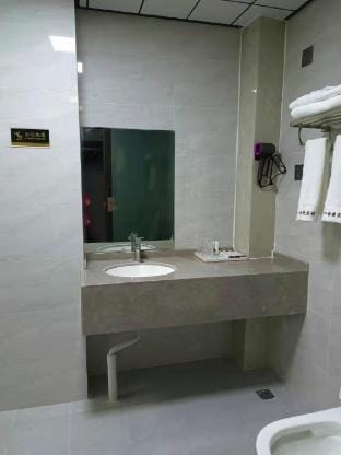 Fengyang Qingling Express Hotel Hotel in Jiangsu