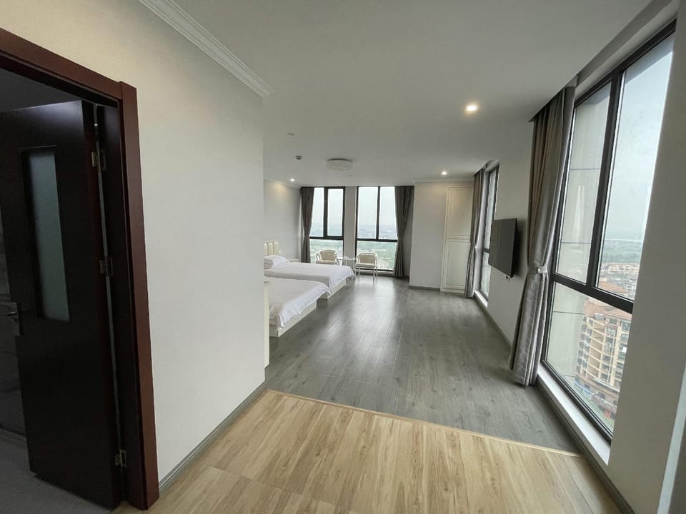Xianghong Hotel (Quzhou Longyou Railway Station Branch) Hotel in Zhejiang