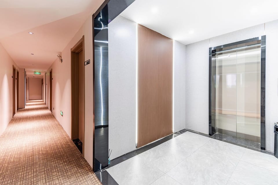 Pinecone Hotel (Jiangsu Normal University Branch) Hotel in Jiangsu
