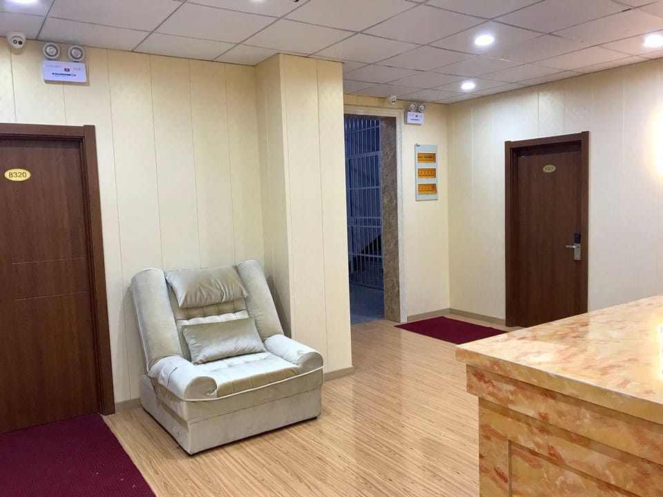 Qiyue Hotel (Slender West Lake Shugang Wanda Branch) Hotel in Jiangsu