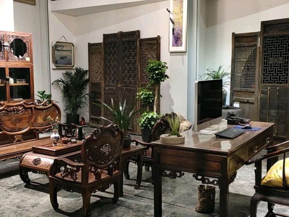 Museum Night B&B Hotel in Zhejiang