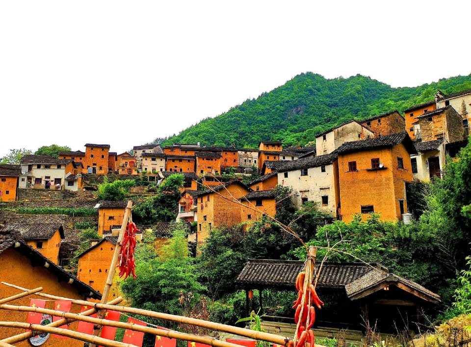 Brothers Farmhouse Hotel in Hangzhou