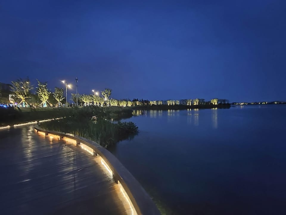 Home Inns Group - Jiashan Xingyuecheng Commercial Plaza Huayi Hotel Hotel in Shanghai