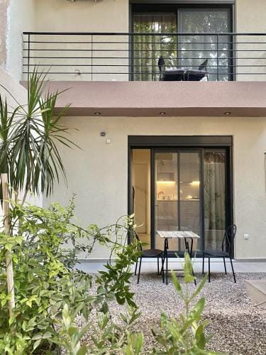 ATHENIAN Vibes Hotel in Athens