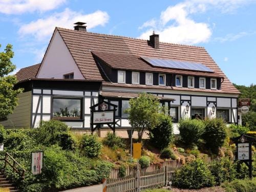 Gasthof "Zum Burghof" Hotel in Medebach