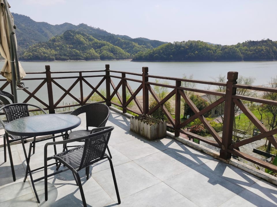 Qingmuxiang Homestay Hotel in Hangzhou