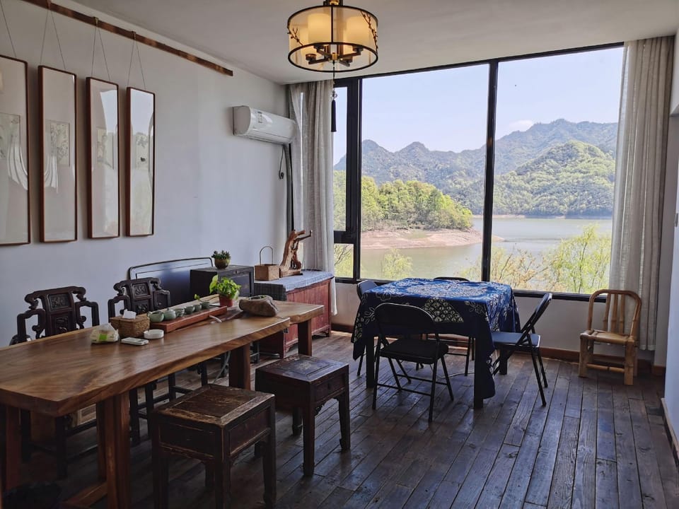Qingmuxiang Homestay Hotel in Hangzhou
