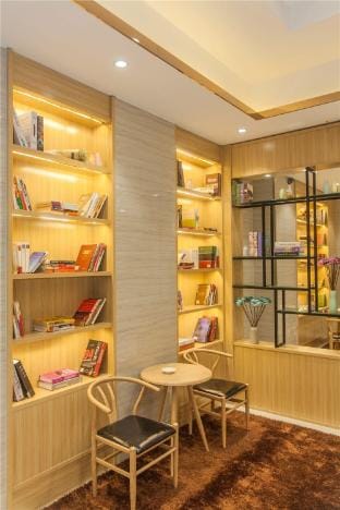 Weini Hotel (Linyi Airport Taoran East Road Branch) Hotel in Jiangsu