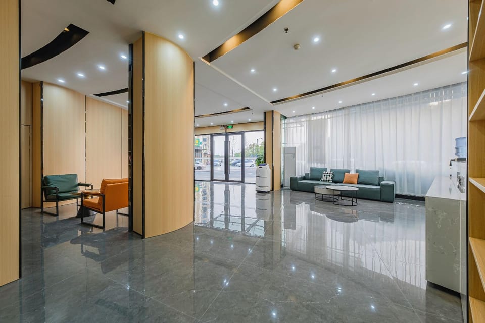 Geli Hotel (Jiaxing Tongxiang Branch) Hotel in Zhejiang