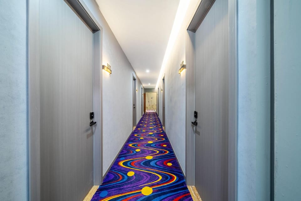 Meteor Shower Hotel (Zhejiang Normal University Branch) Hotel in Zhejiang