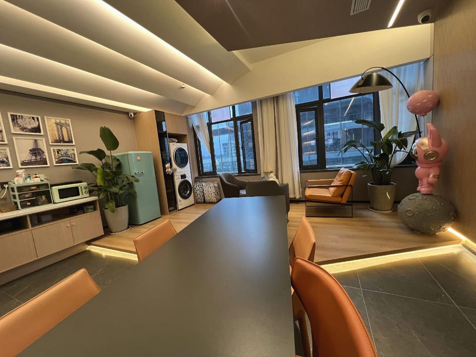 EZ Boomtel (Ningbo Olympic Sports Center Changxing Road Metro Station Branch) Hotel in Zhejiang