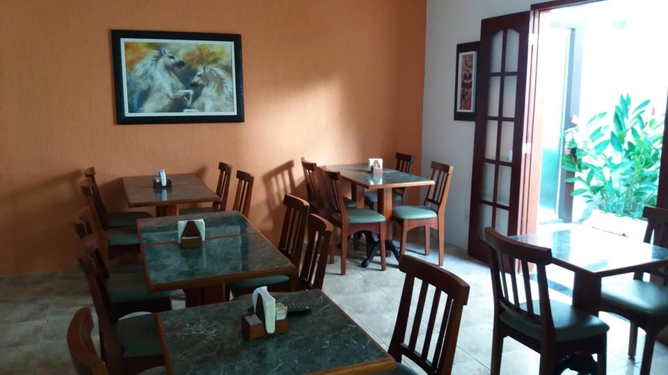 Pousada Cavalo Branco Inn in Cabo Frio