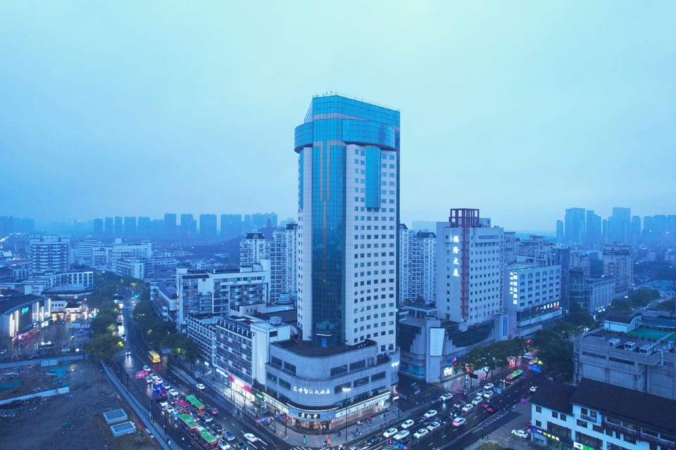 Enjoy City View Hotel (Lu Xun's Former Residence Branch) Hotel in Hangzhou