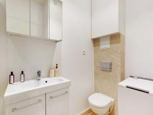 Cosy  chic studio - 2P - Levallois Hotel in Levallois-Perret