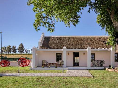 Nassau Guest Farm Hotel in Stellenbosch
