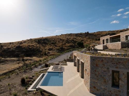 VK Villas - Votsalo & Kyma Villas, By ThinkVilla Hotel in Crete