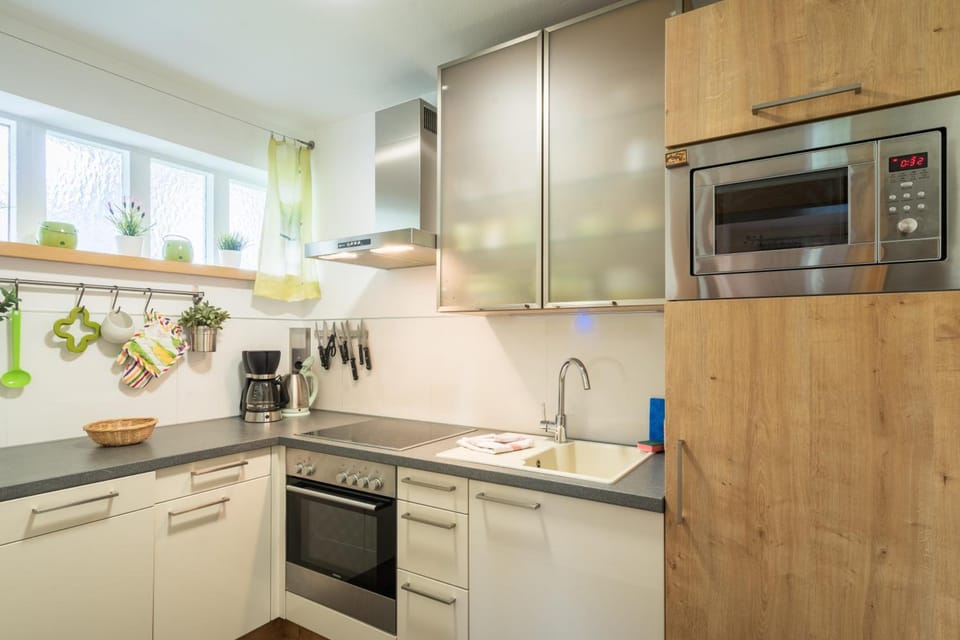 Appartementanlage Thermenblick SKI IN & SKI OUT Hotel in Carinthia, Austria