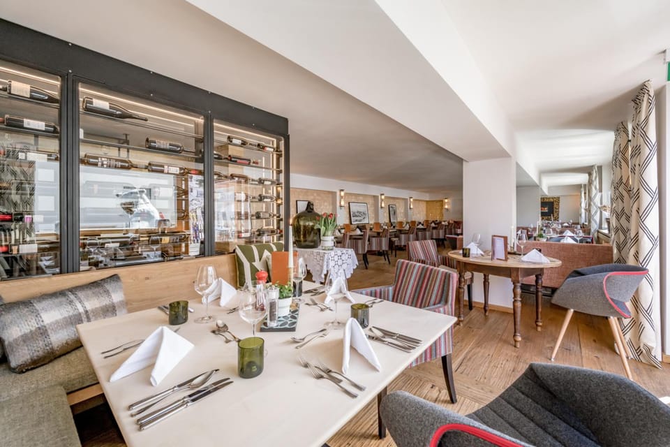 Mondschein Hotel & Chalet Hotel in Stuben