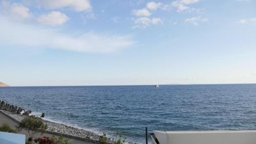 Zorbas Studios Hotel in Crete