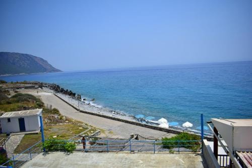 Zorbas Studios Hotel in Crete