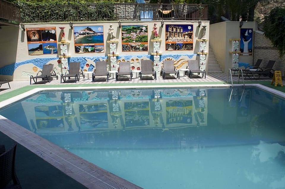 Saturn Hotel Hotel in Kusadasi