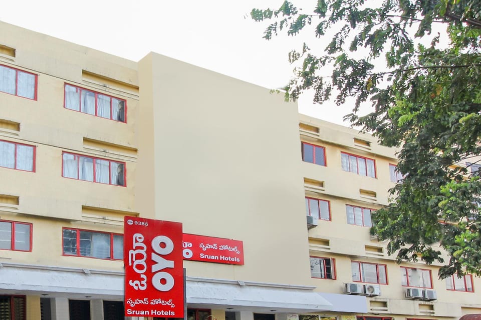 Collection O Hotel Dolphin Residency Inn Hotel in Secunderabad