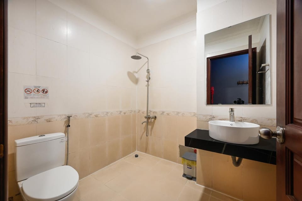 Hotel Trung Mai Hotel in Ho Chi Minh City