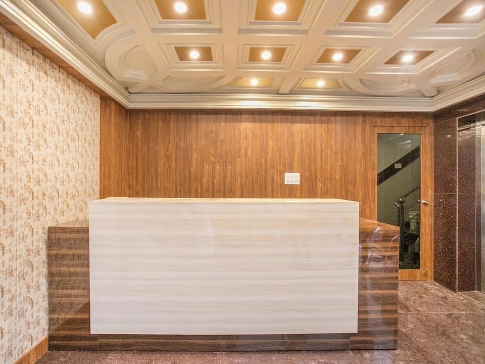 OYO Varcity Park Near Ragigudda Sri Prasanna Anjaneyaswamy Temple Hotel in Bengaluru