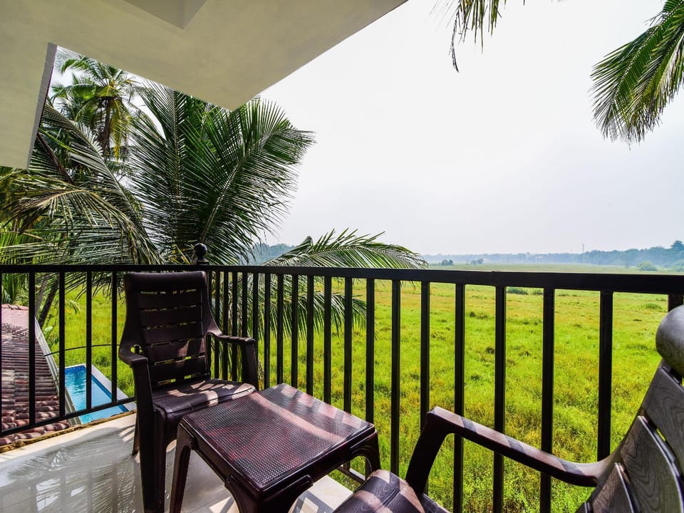 Capital O 9829 Meadow View Resort Hotel in Goa, India