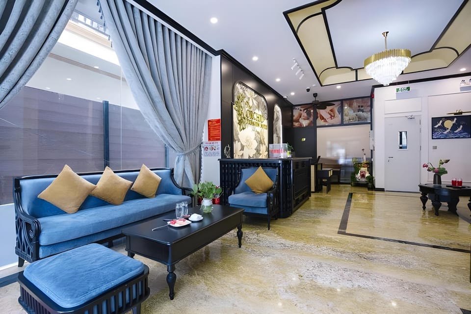 THE ORCHID PREMIUM HOTEL  Hotel in Vietnam