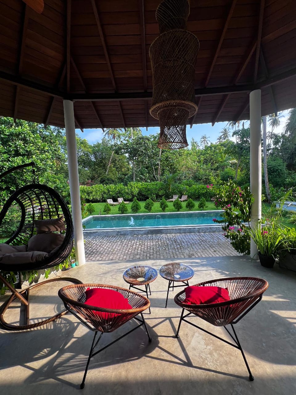 Island tropical retreat Inn in Southern Province