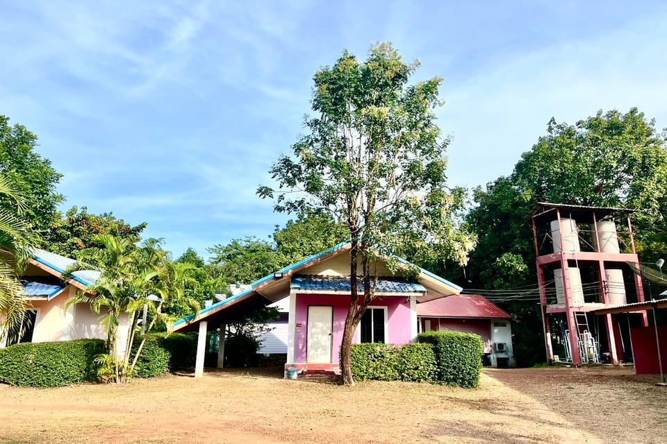 Chalalai Resort Kham Chanot Hotel in Thailand