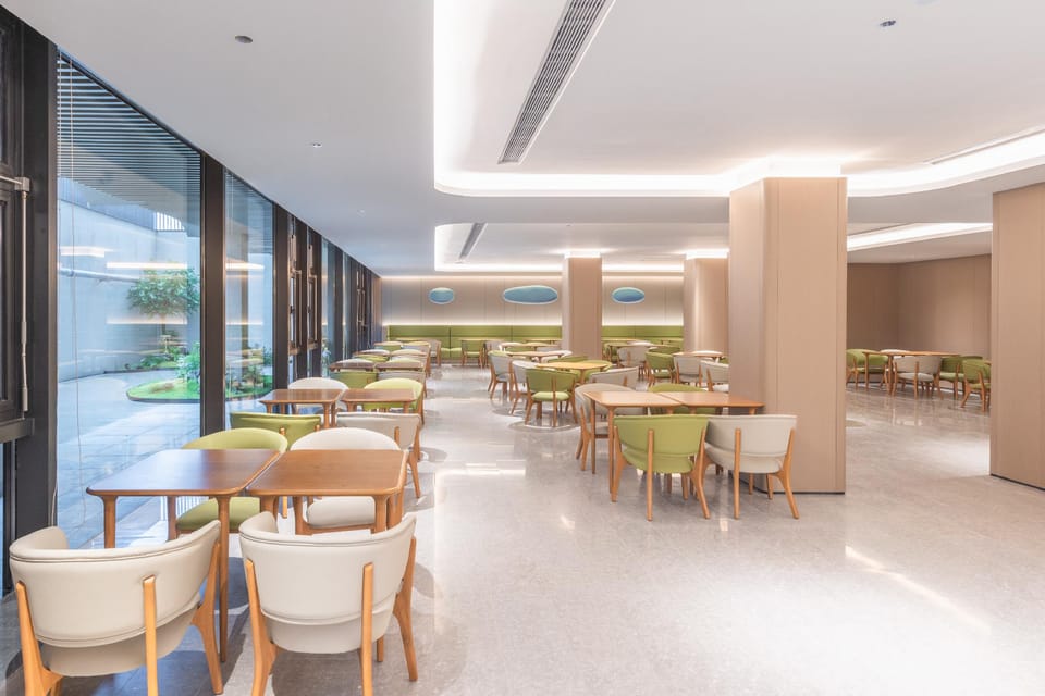 Ji Hotel Hefei South Railway Station Luogang Central Park Hotel in Jiangsu