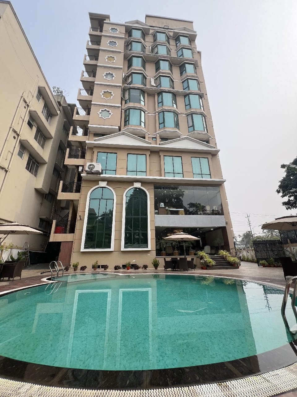Swimming pool