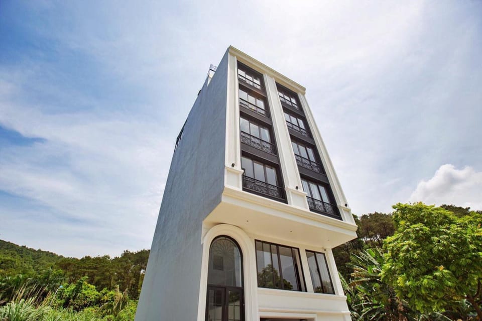 Le Jardin Hotel Ha Long Hotel in Vietnam