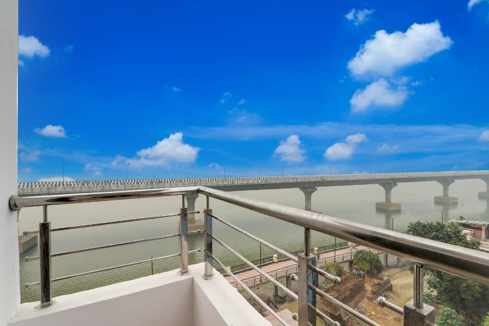 Super Hotel O Kadam Ghat Near Ashok RajPath Hotel in India