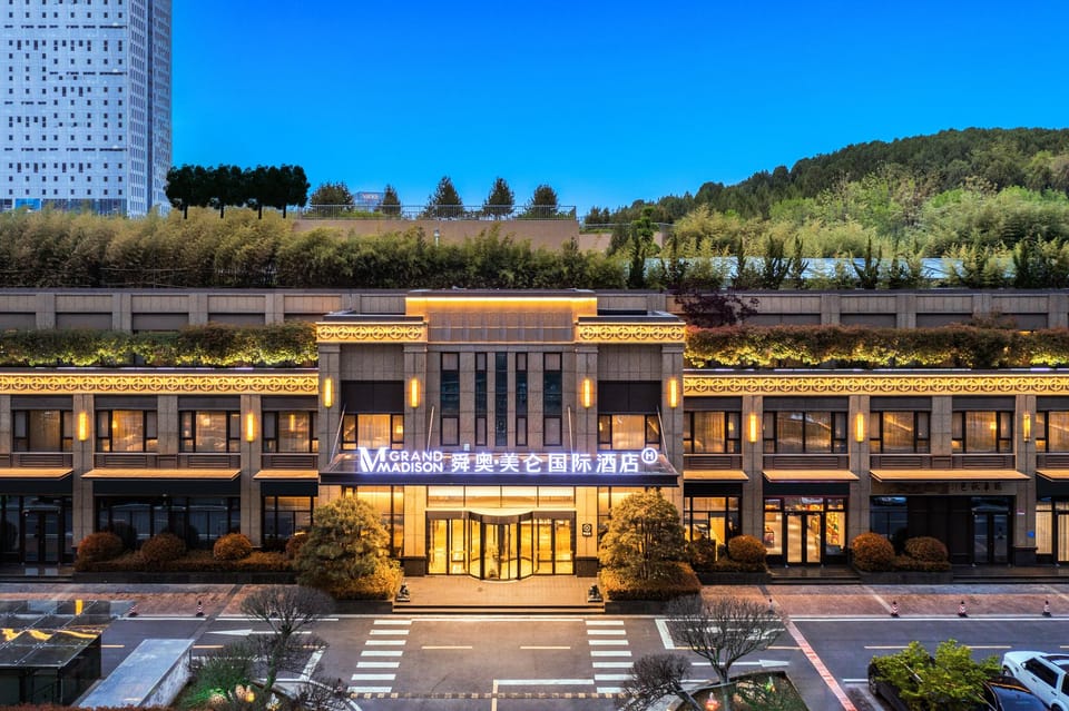Grand Madison Hotel Ji'nan Hanyu Jingu Hotel in Shandong