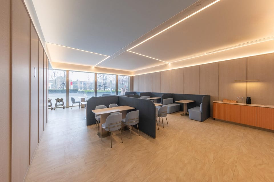Hanting Hotel Changxing Lishi Plaza Central Avenue Hotel in Suzhou