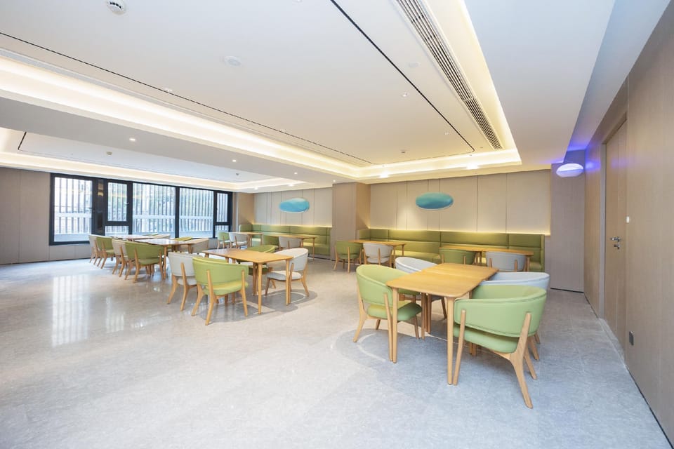 Ji Hotel Shanghai Zhongxing Road Hotel in Shanghai