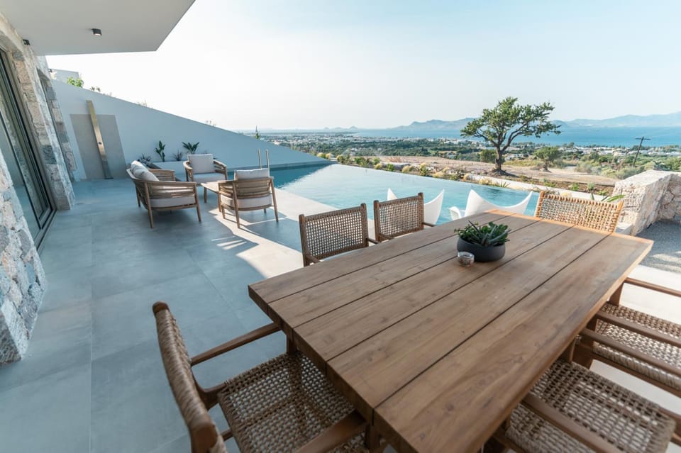Akres Luxury Sea View Villas Lodge in Kos